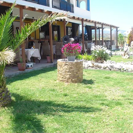 Apartament Davinci's Charaki