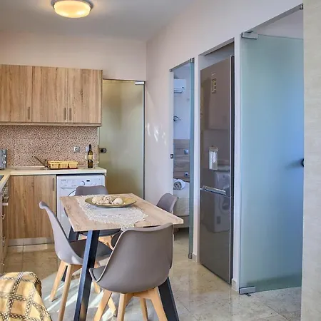 Apartament Davinci's Charaki